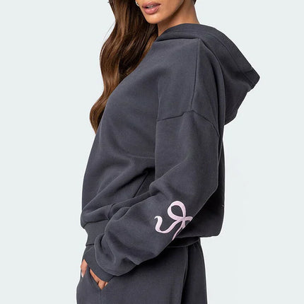 Dames Tracksuit Grijs | Oversized Design | Roze Grafische Strikdetails | Comfortabele Katoen Polyester Mix | Stijlvolle Set