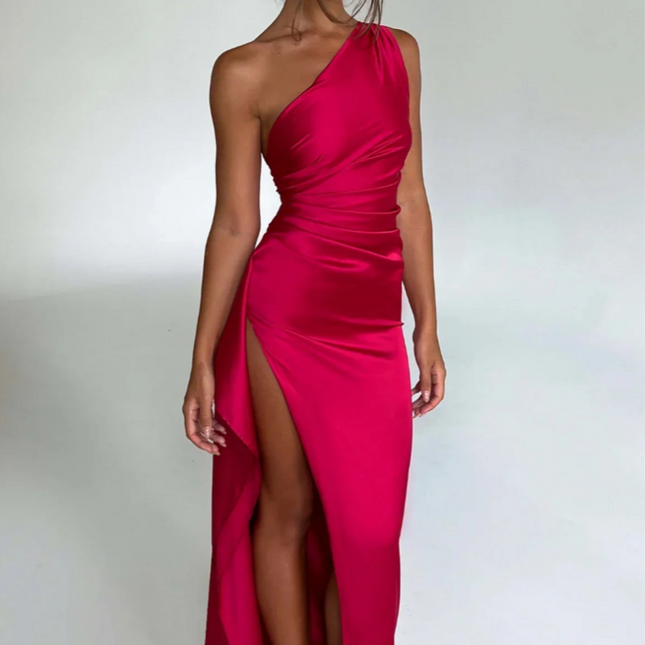 Eva | Luxe Geplooide Satijnen Maxi Jurk Met One-Shoulder | Chique Splitjurk Voor Speciale Gelegenheden | Feestelijke Damesjurk