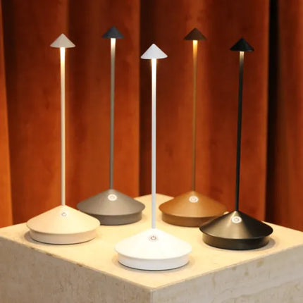 ZenLume LED Lamp | Draadloze Waterdichte Tafellamp | Dimfunctie & Touchbediening | Minimalistisch Design voor Binnen & Buiten | Sfeerverlichting met Lange Batterijduur | Elegante Verlichting voor Elke Ruimte