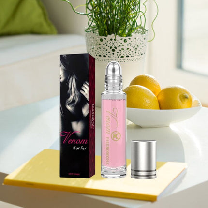 PheroScents | Feromonen Parfum Vrouwen | Verhoogt Charisma en Zelfvertrouwen | Verfijnde en Licht Geparfumeerde Geur | Ftalaatvrij | Makkelijk te Gebruiken Rollerball | Langdurige Geur | Compact en Reisklaar | Geschikt voor Elke Gelegenheid