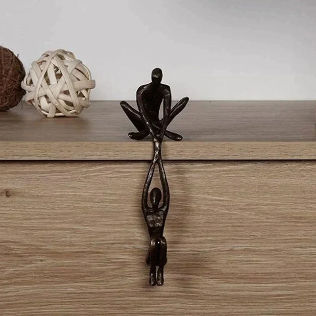 Beeldje Hars | Liefde en Evenwicht Decoratie | Origineel Cadeau Idee | Huisdecoratie Vitrinekast Slaapkamer Kantoor | 10,2x6,4x20,5 cm