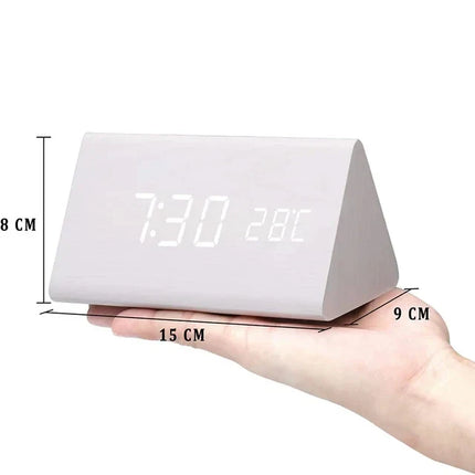 WoodWatch LED Wekker | Houtlook | Spraakbediening | Temperatuurweergave | Tot 3 Alarmen | Instelbare Helderheid | Modern Design