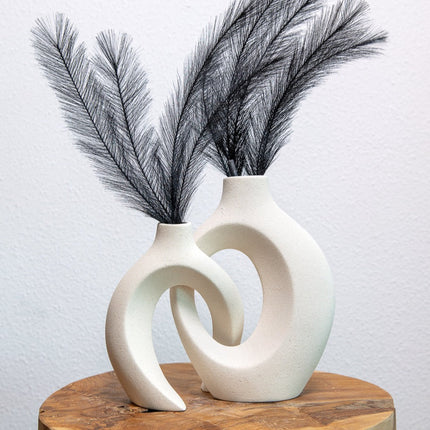 Gleora Keramische Bloemenvaas | Verweven Ontwerp | Duurzaam Materiaal | Elegant en Verfijnd | Ideaal voor Bloemstukken | Moderne Chique Interieur Decoratie | Stabiele Basis | Makkelijk Schoon te Maken | 26,5x20,8x21cm