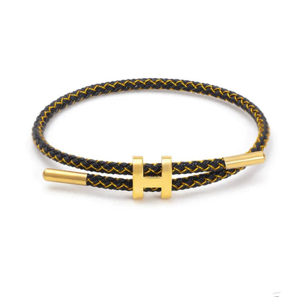 Armband Koord Gevlochten | Stijlvolle Metalen H-Sluiting | Modern Ontwerp | Veelzijdige Kleurenopties | Uniseks Accessoire | Tijdloos Vakmanschap | Minimalistisch & Laagjesstijl | Elegant Design | Fashion Statement