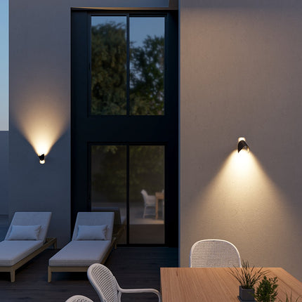 Moderne LED Wandverlichting | Subtiele Verlichting | Luxe Uitstraling | Hoogwaardige Afwerking | Past Bij Diverse Interieurstijlen | Energiezuinig | Niet-Verblindende Gloed | Geschikt Voor Elke Kamer | Functioneel Ontwerp | Sfeerverlichting