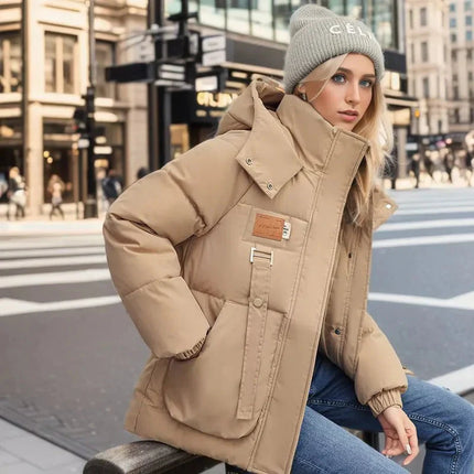 Dames Winterjack | Zwarte Donsjas | Winddicht & Waterdicht | Met Capuchon | Tijdloos Design | Warme Gevoerde Katoenen Jas | Perfect voor Winter 2023 | Urban-Amsterdam Collectie | Diverse Maten Beschikbaar