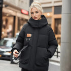 Dames Winterjack | Zwarte Donsjas | Winddicht & Waterdicht | Met Capuchon | Tijdloos Design | Warme Gevoerde Katoenen Jas | Perfect voor Winter 2023 | Urban-Amsterdam Collectie | Diverse Maten Beschikbaar