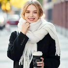 ChicWool Dikke Warme Sjaal | Effen Kleur Pashmina | Vrouwelijke Mode Sjaal met Franje | Zachte Wintersjaal | 230x40 cm | Lichtgewicht Accessoire 290g