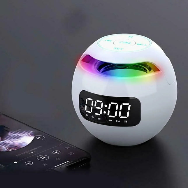 Bluetooth Wekker Speaker | Digitale Wekker | Kleurrijk LED Nachtlampje | 2200mAh Batterij | 5W Speaker | Beweegingsdetectie | TF-kaartsleuf | Bluetooth 5.0 | Dynamisch Licht | Radiofunctie | USB Oplaadkabel | MP3/WMA Ondersteuning | Wit/Zwart/Roze