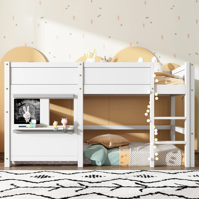 Kinderhuisbed met Zwartbord | Witte Stapelbed 90x200cm | Houten Scandinavisch Design ✔ Veiligheid ✔ Plankje