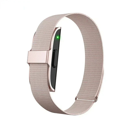 Armband Fitness Tracker | IP68 Waterdicht voor Sport & Dagelijks Gebruik | Nauwkeurige Stappenteller & Calorieteller | Smartphone Synchronisatie | Duurzaam Kunststof in Zwart, Blauw, Roze