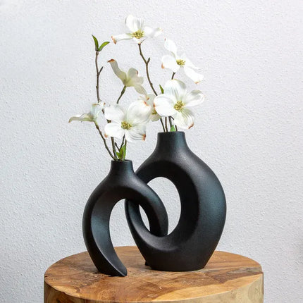 Gleora Keramische Bloemenvaas | Verweven Ontwerp | Duurzaam Materiaal | Elegant en Verfijnd | Ideaal voor Bloemstukken | Moderne Chique Interieur Decoratie | Stabiele Basis | Makkelijk Schoon te Maken | 26,5x20,8x21cm