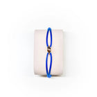 Infinity Armband | Luxe Kleurige Sieraden | Stijlvolle Clip-on Sluiting | Tijdloze Tri-Color Stijl | Vergulde Materialen