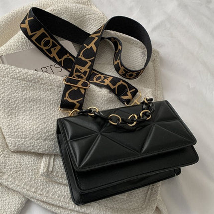 Savannah Dames Handtas Gewatteerd | Ketting Riem | Flap Klepsluiting | Crossbody Schoudertas | Verkrijgbaar in Vier Kleuren | Stijlvol Design | Veelzijdige Draagopties | Casual en Klassiek