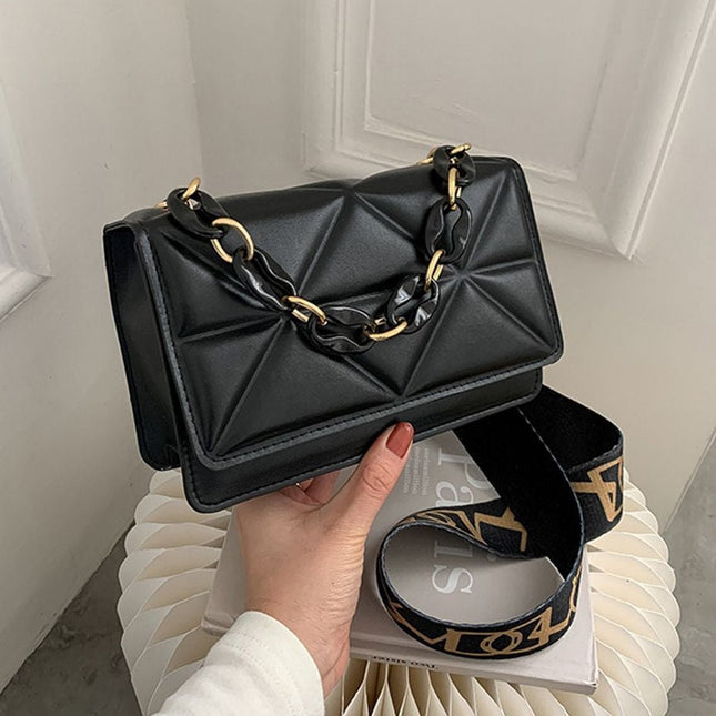 Savannah Dames Handtas Gewatteerd | Ketting Riem | Flap Klepsluiting | Crossbody Schoudertas | Verkrijgbaar in Vier Kleuren | Stijlvol Design | Veelzijdige Draagopties | Casual en Klassiek
