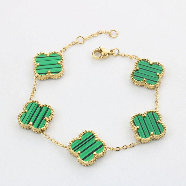 Groene Klaver Armband Smaragd | Gouden Accenten | Elegant Design | Mediterrane Stijl | Sieraad Dagelijks & Speciale Gelegenheden