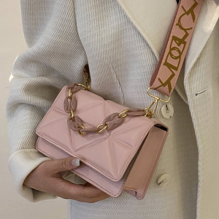 Savannah Dames Handtas Gewatteerd | Ketting Riem | Flap Klepsluiting | Crossbody Schoudertas | Verkrijgbaar in Vier Kleuren | Stijlvol Design | Veelzijdige Draagopties | Casual en Klassiek