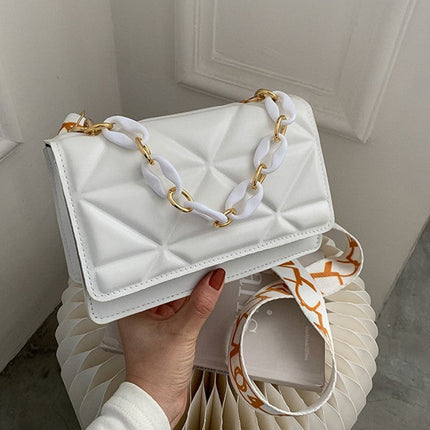 Savannah Dames Handtas Gewatteerd | Ketting Riem | Flap Klepsluiting | Crossbody Schoudertas | Verkrijgbaar in Vier Kleuren | Stijlvol Design | Veelzijdige Draagopties | Casual en Klassiek